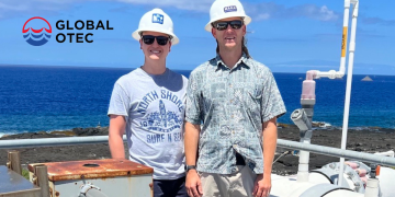 Dan Grech, Founder and CEO of Global OTEC, and Richard Argall, Technical Director at Makai Ocean Engineering, during a visit to their OTEC R&D facility at NELHA - Kona, Hawaii